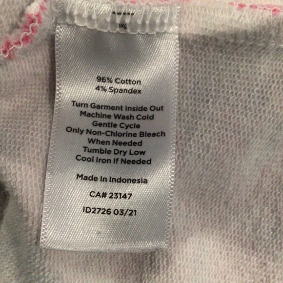 T By TALBOTS Womens Large Floral Sweatshirt Shirt Pullover Pink Gray White - Picture 4 of 4